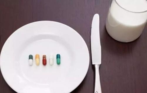 喜歡喝牛奶的你，這4點注意到了嗎？——《健康食品信息服務網》食品信息咨詢服務提醒